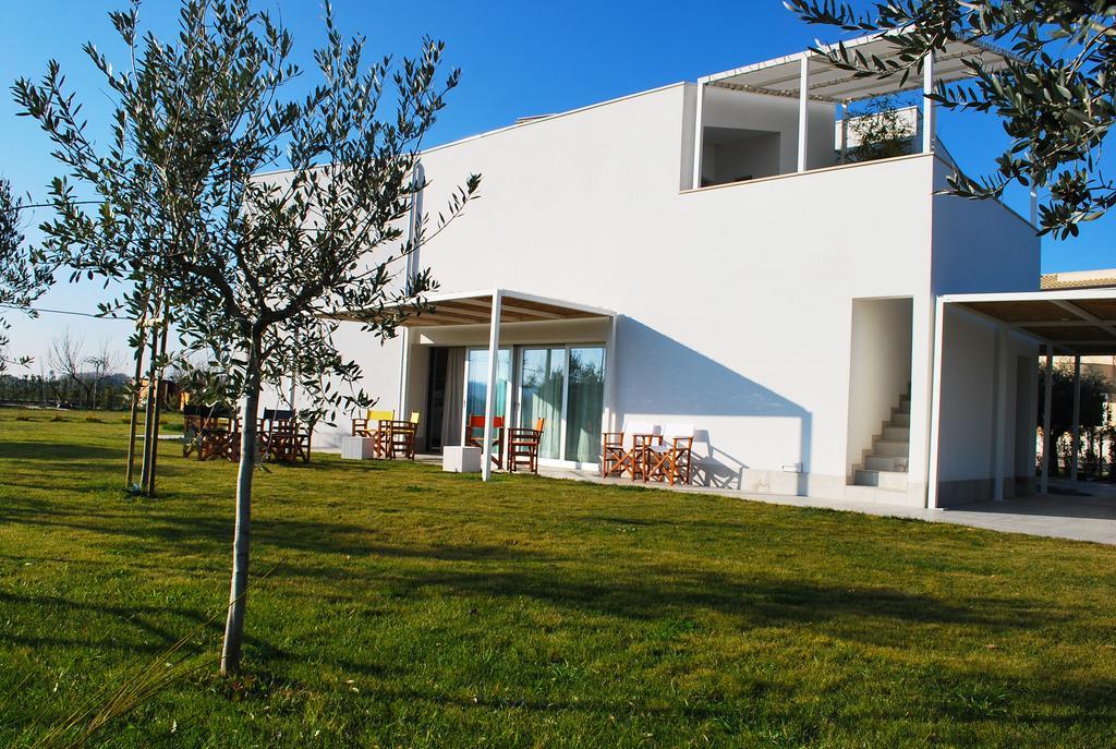 Ortopi Country Canapa House ポルト・レカナーティ エクステリア 写真